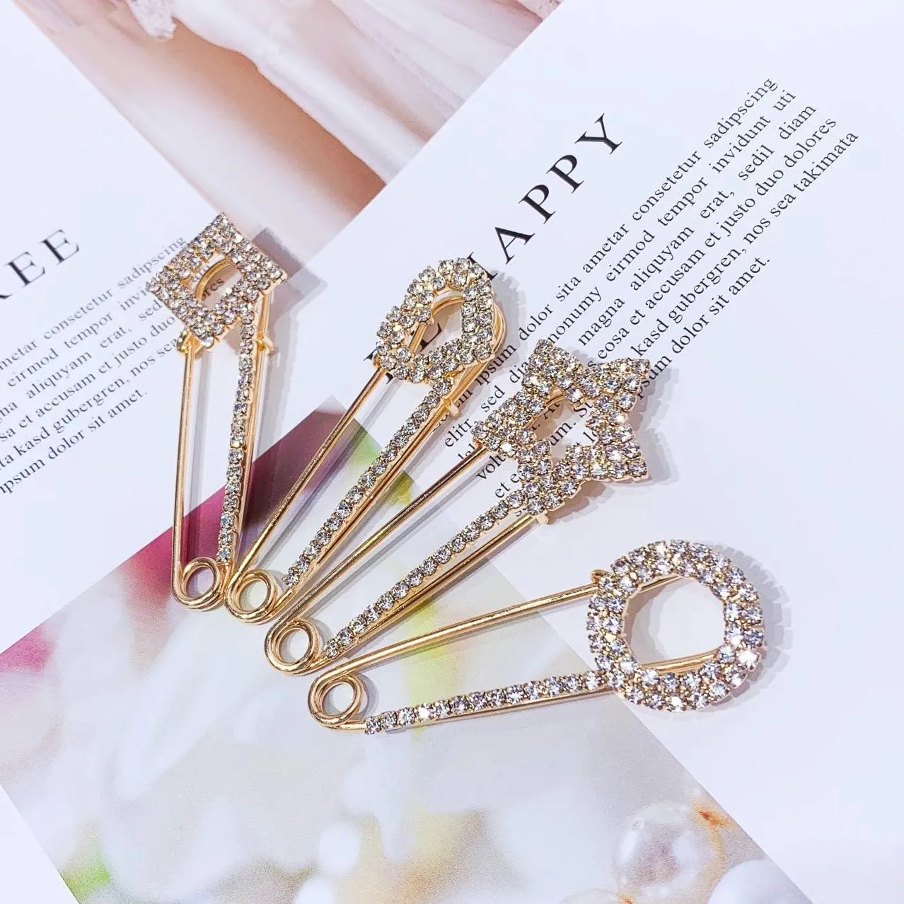 4 Pcs Rhinestone Safety Pin Brooch Set - Faux Crystal Jewelry Sweater Shawl Clips - Fashion Scarves Clasp for Women Girls