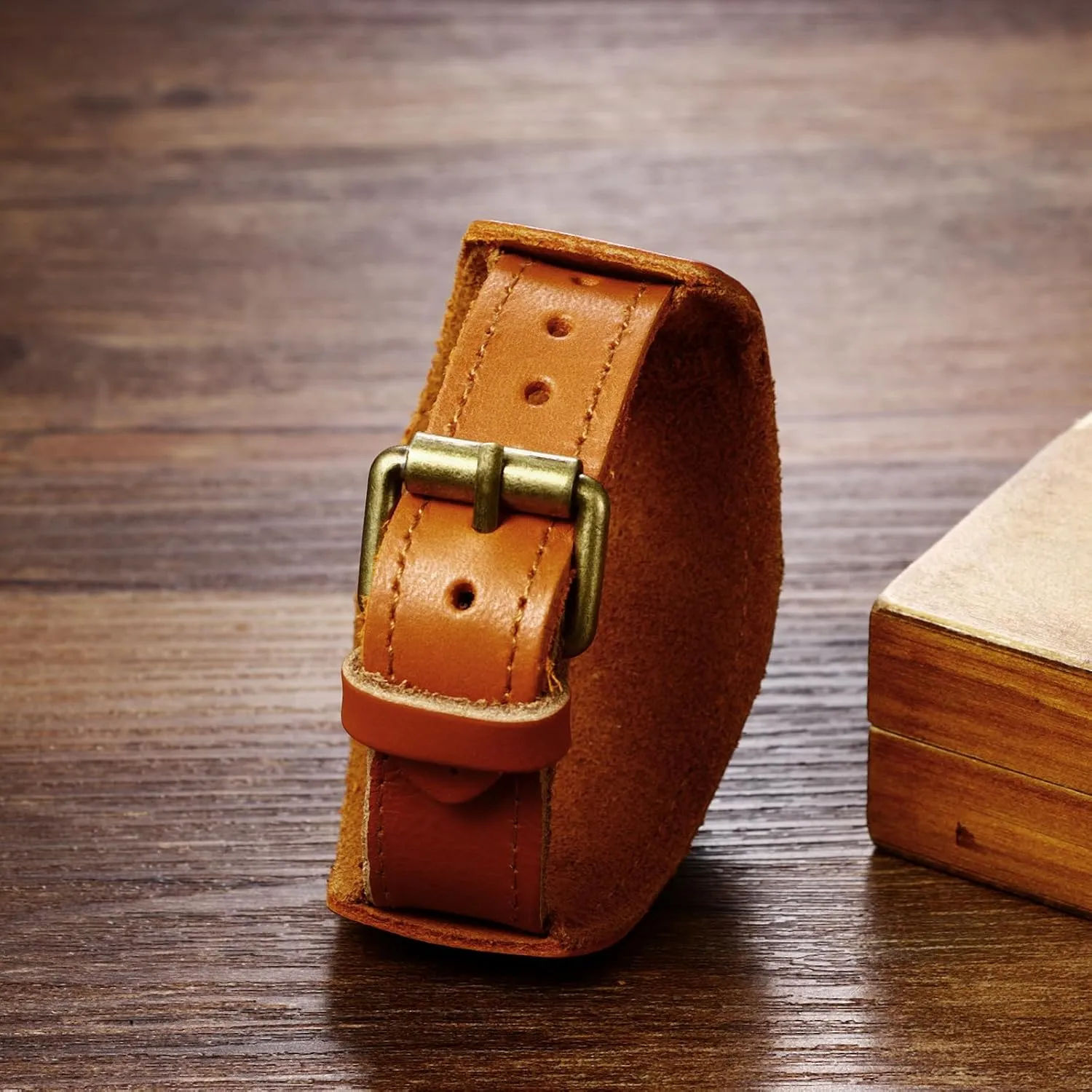 Avaner Vintage Leather Watches, Retro Punk Cuff Watch, Wide Band Quartz Watches for Men and Women